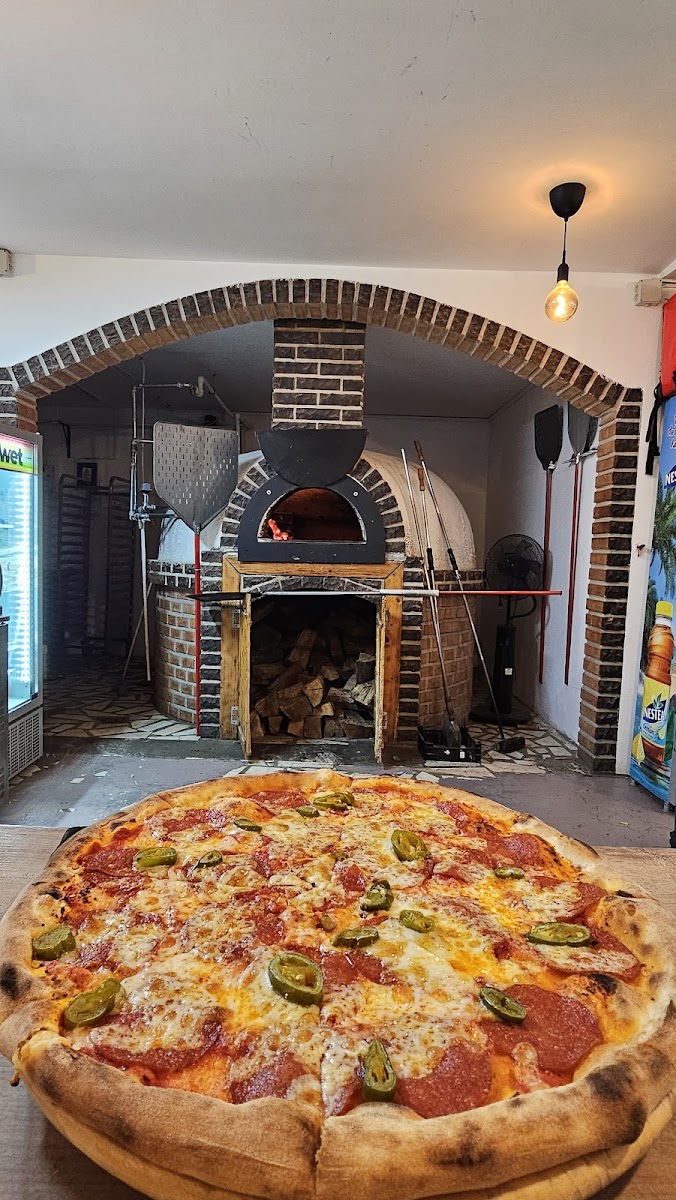 Pizzeria Medieval Photos 2